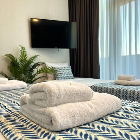 Hotel Navi Batoumi Extérieur photo