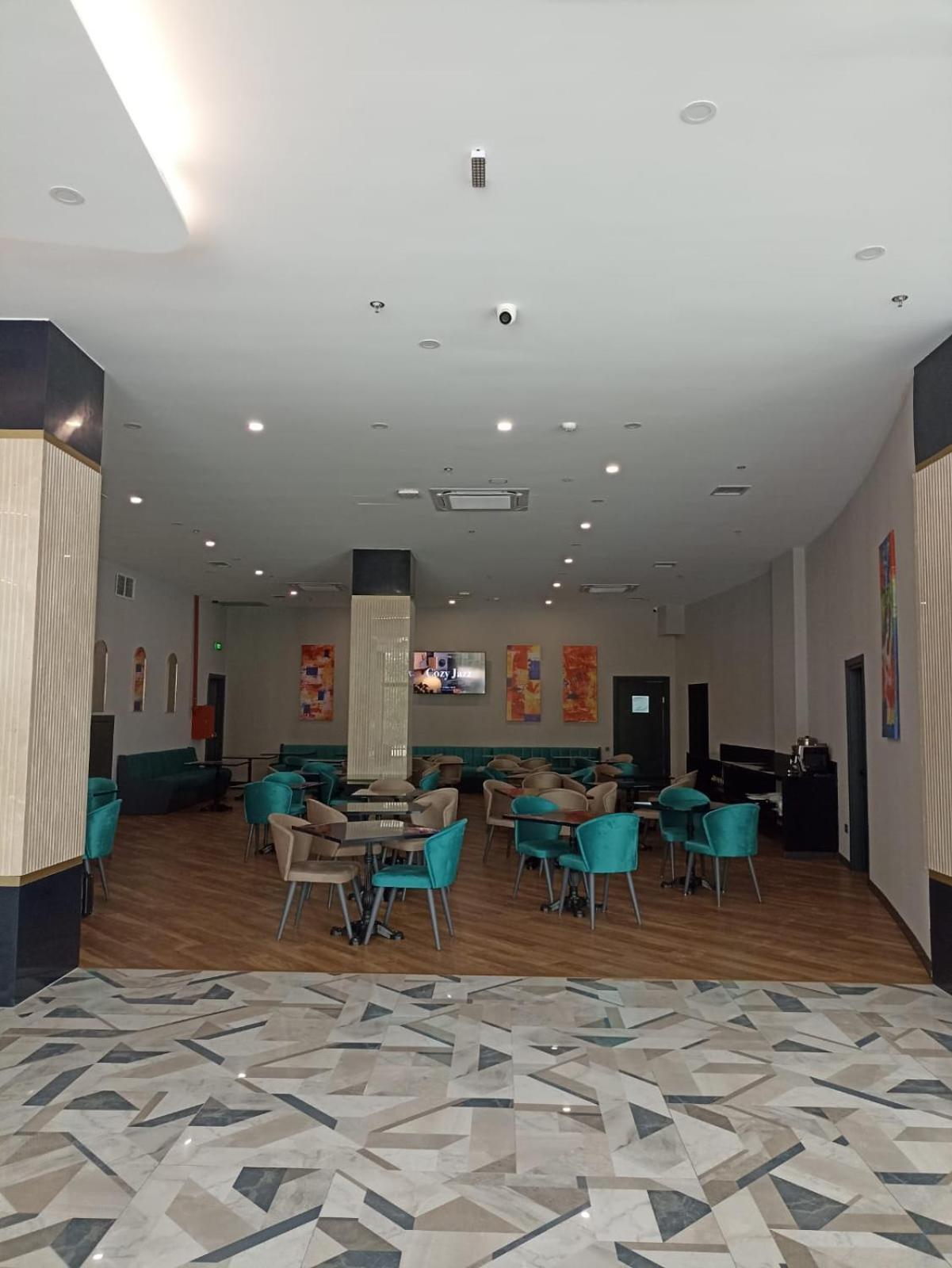 Hotel Navi Batoumi Extérieur photo